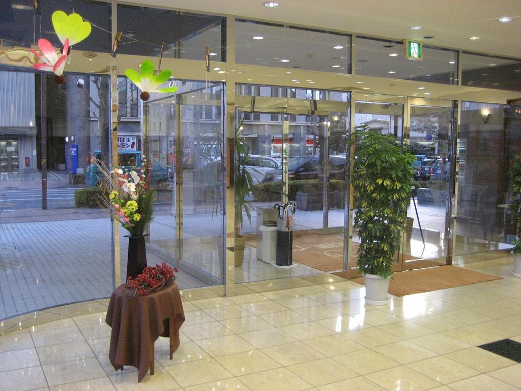 Toyoko Inn Utsunomiya Ekimae No 1 Exterior photo